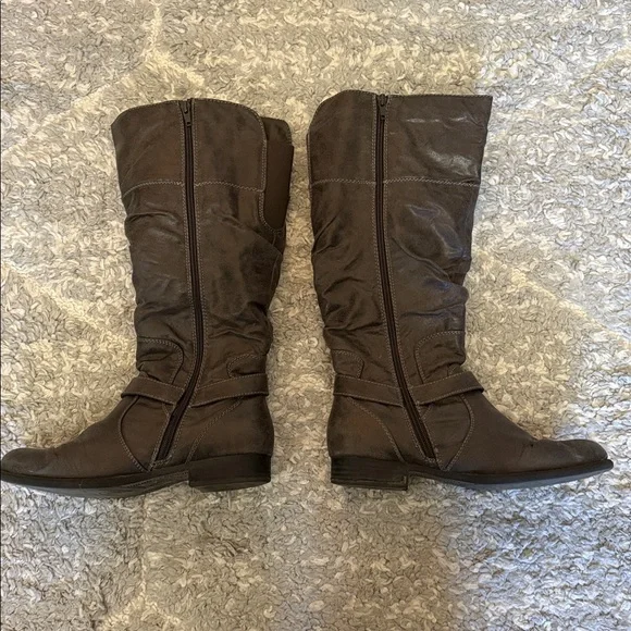 BareTraps Womens size 9 Gray Knee High Boots - Picture 2 of 4